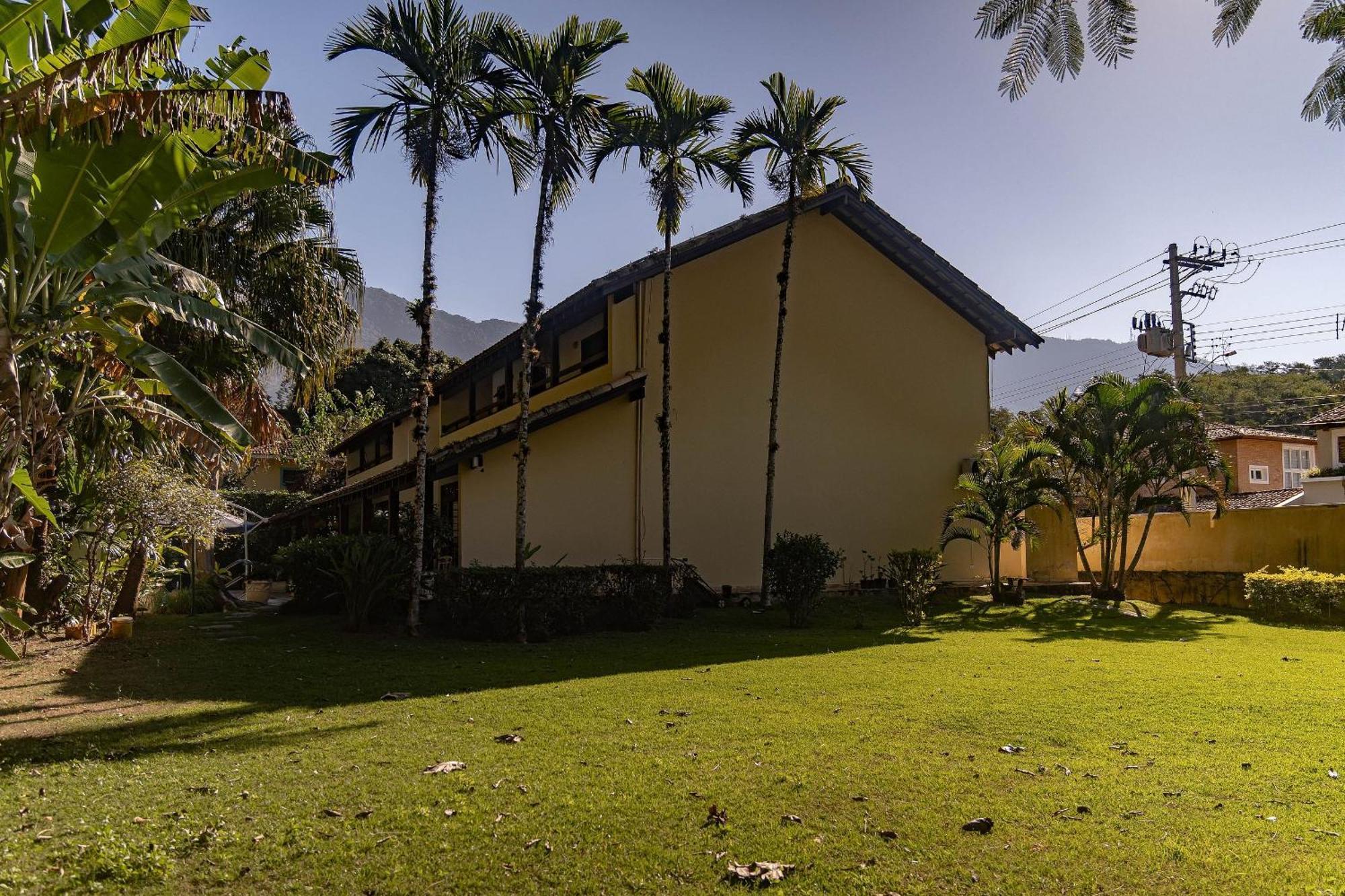 Casa Omegna Villa Sao Sebastiao  Buitenkant foto